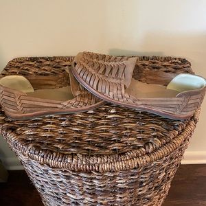 Nisolo Huarache Sandals